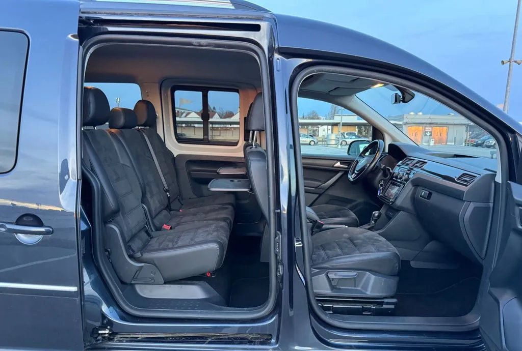 Volkswagen Caddy фото 11