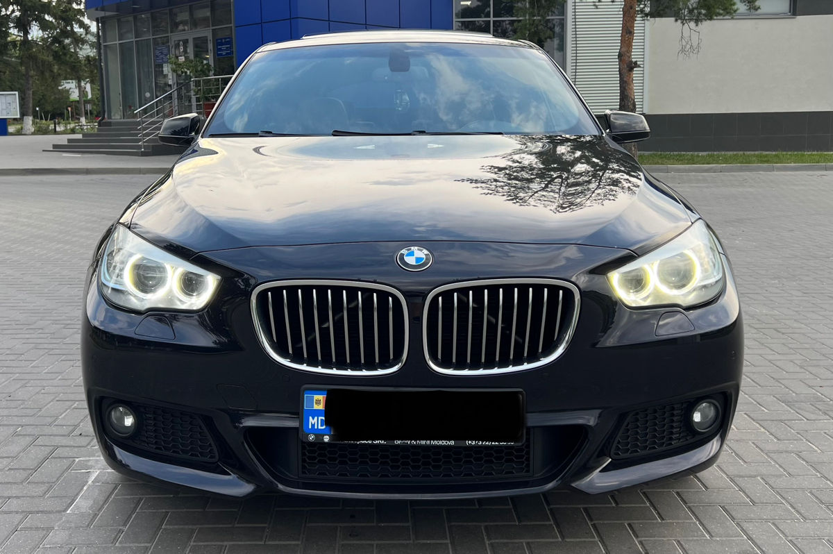 BMW 5 Series foto 2