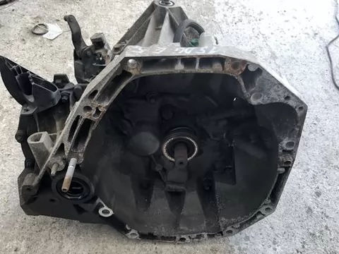 Cutie de viteze manuala Ford Fiesta  1.4 dizel  2002 - 2008 RENO MEGANE 3 foto 1
