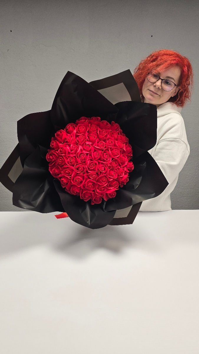 Buchet 101 trandafiri  foto 14