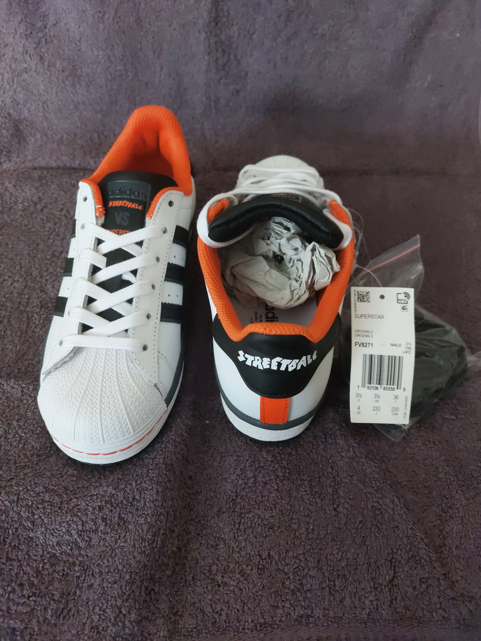 Adidas  Superstar 35 размер foto 3
