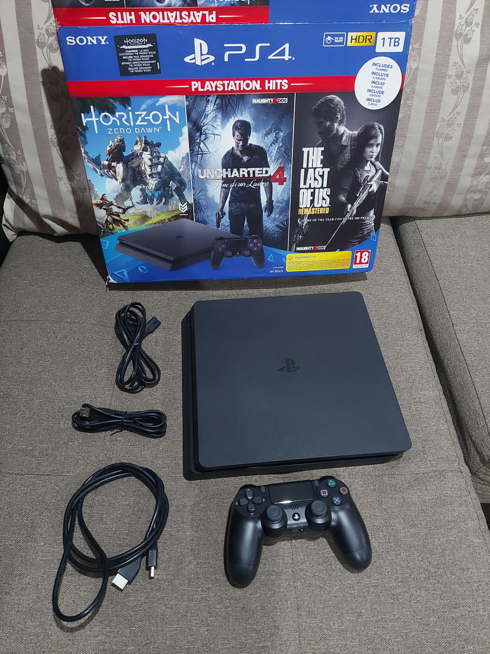 Приставка Sony Ps5 Digital/Disc Edition Slim 1TB Pro Гарантия подписка Ps + Ea Play ps moldova foto 5