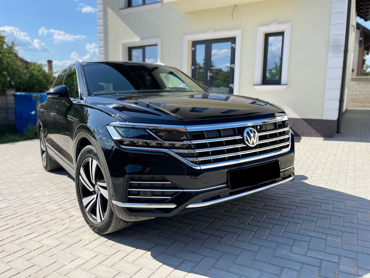 Volkswagen Touareg foto 0