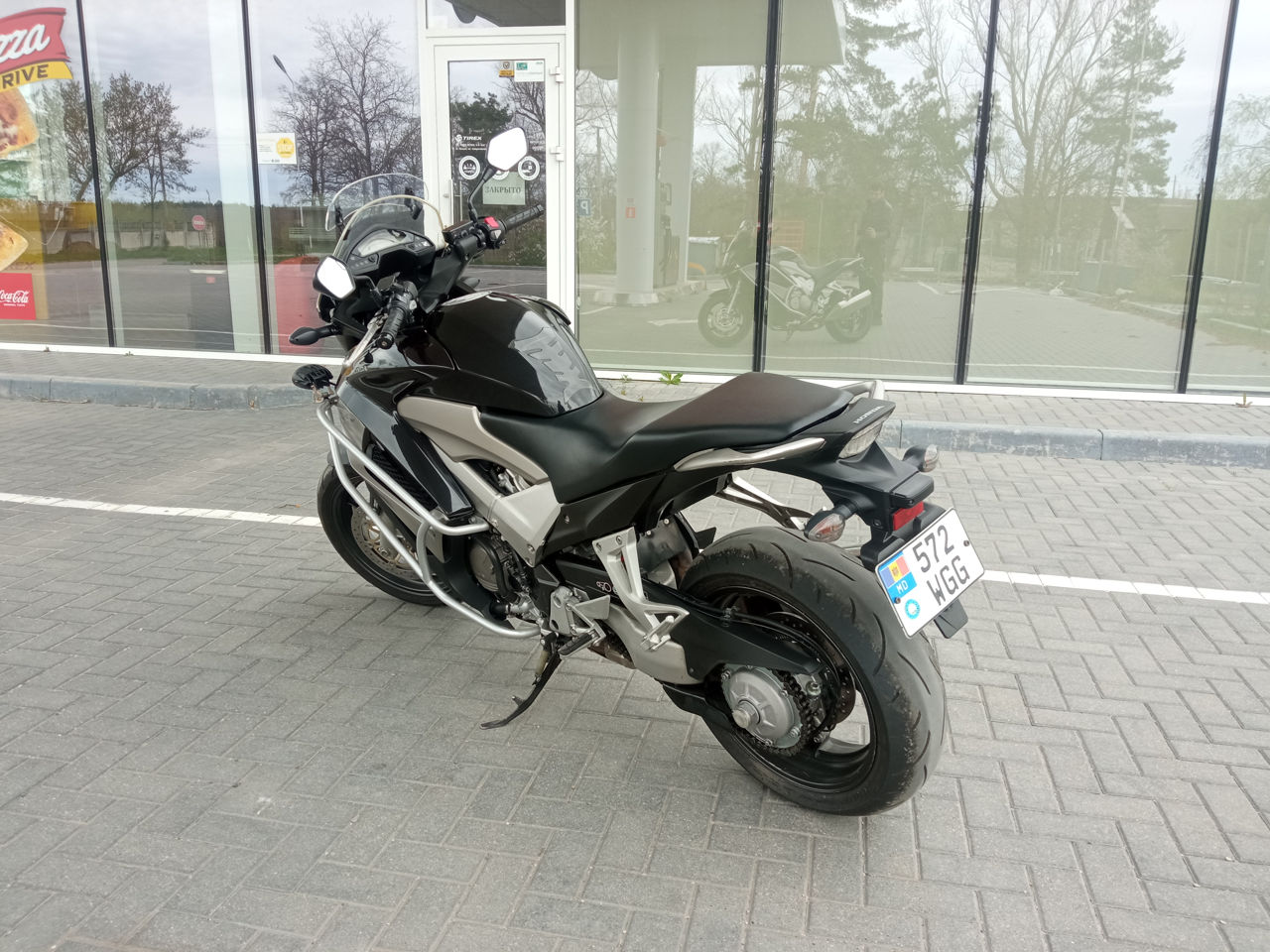 Honda VFR 800X Crossruner foto 3