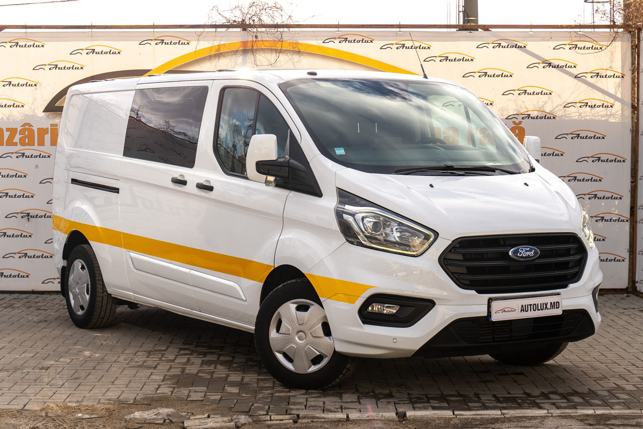 Ford Transit Custom foto 0