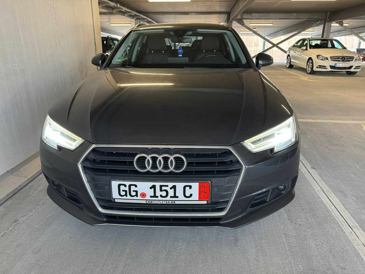 Audi A4 foto 6