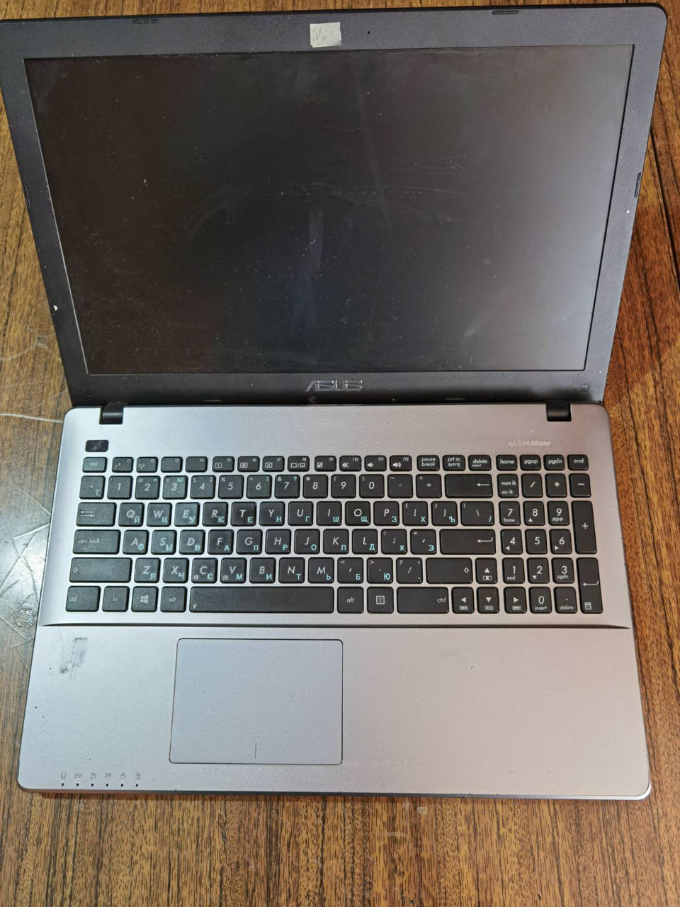 Asus X550