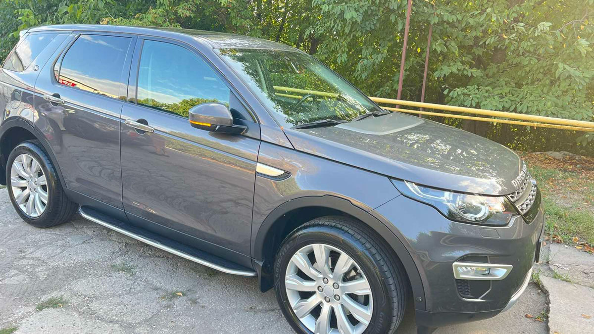 Land Rover Discovery Sport foto 2