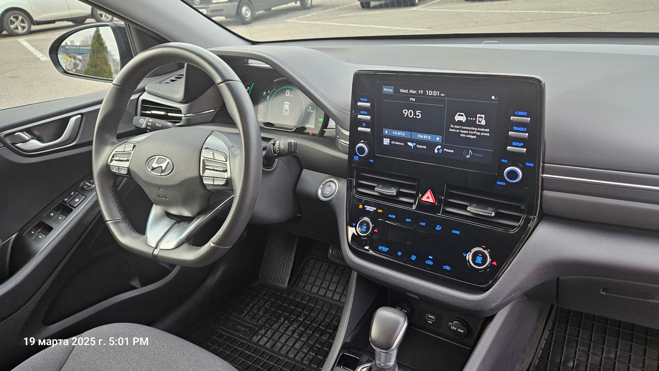 Hyundai IONIQ foto 10