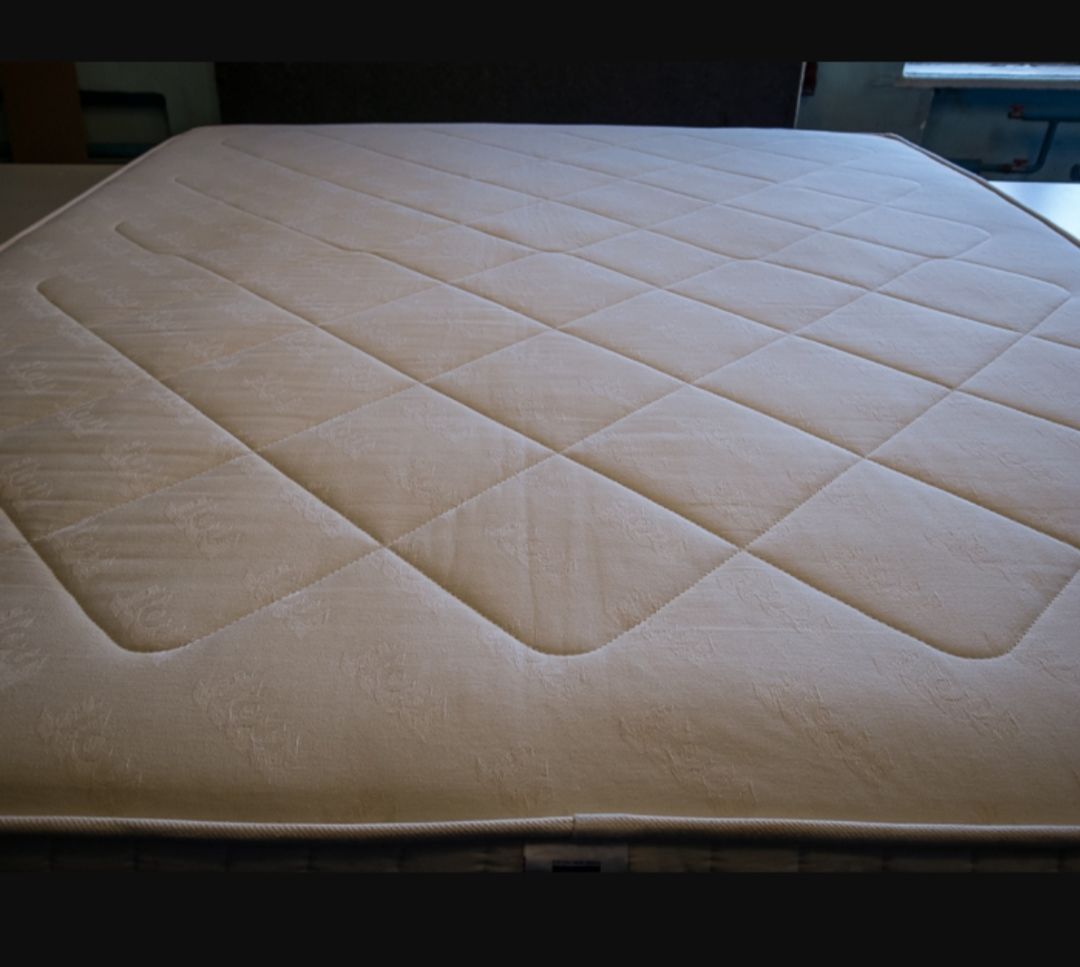 Итальянский матрас 200/200см с независимыми пружинами, king size