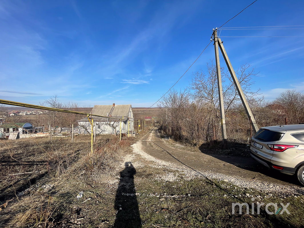 Se vinde teren în I.P Livada-Vis, Ialoveni, Chișinău foto 4