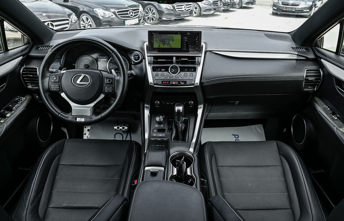 Lexus NX Series foto 6