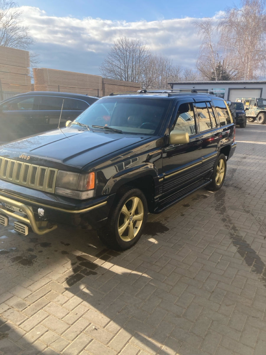 Jeep Grand Cherokee foto 2