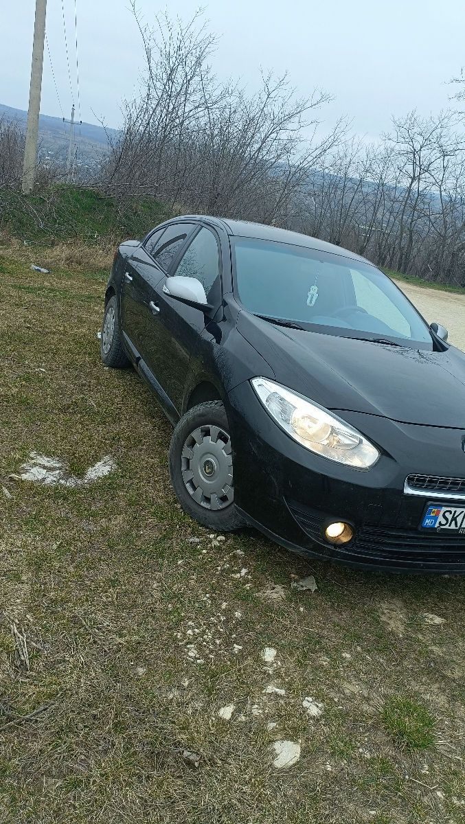 Renault Fluence foto 0