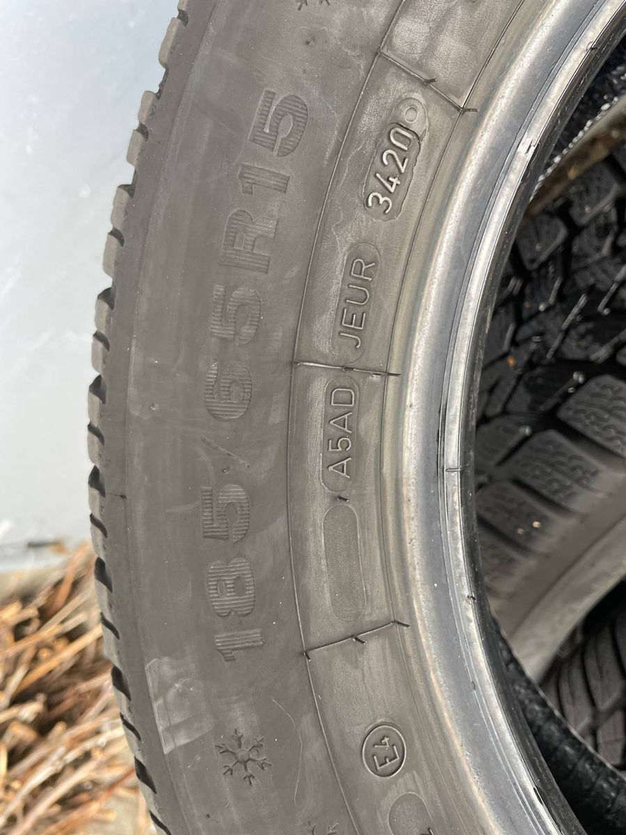Anvelope 185/65 R15 Dunlop