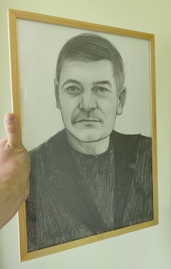 Portrete în creion simplu (grafit), orice format, cu ramă. Păstrează amintirile dragi! foto 10
