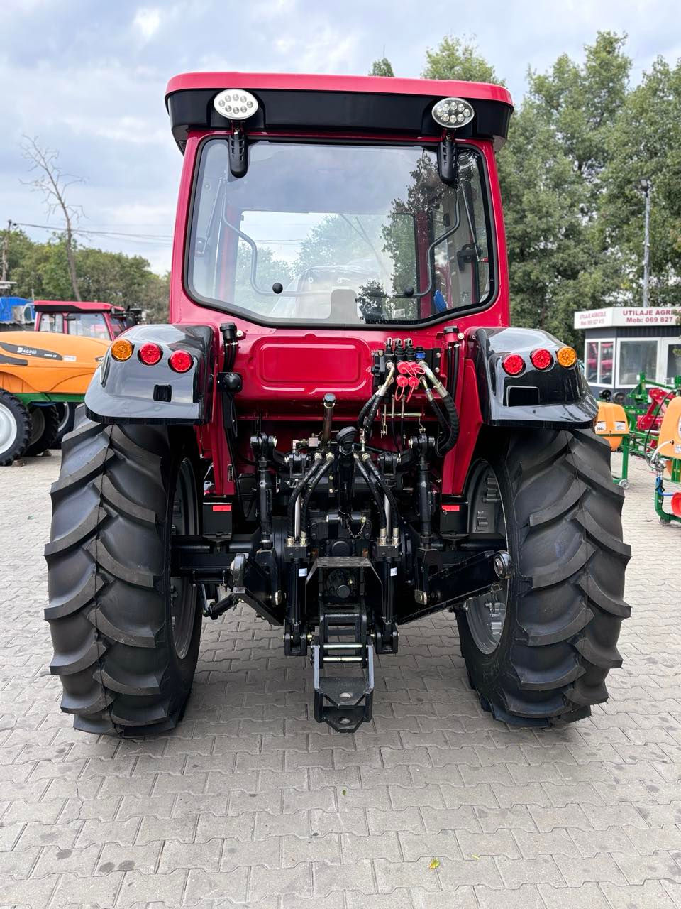 Tractor foto 4