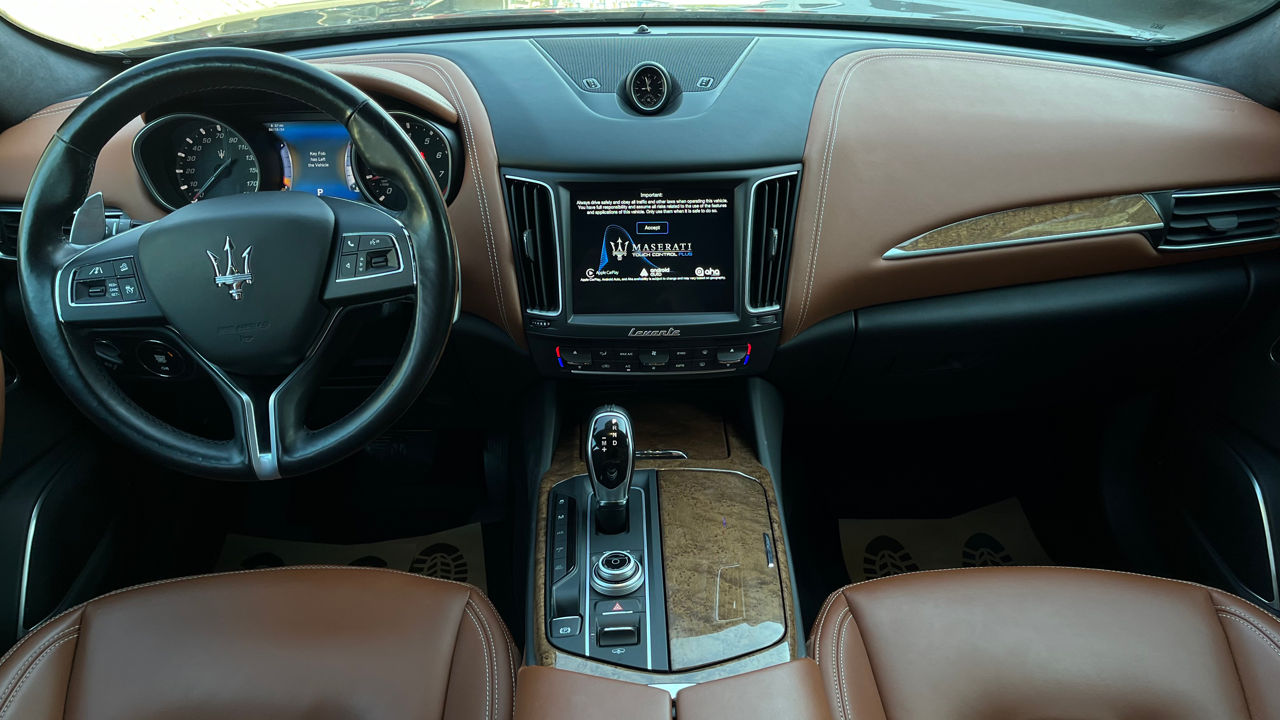 Maserati Levante фото 10