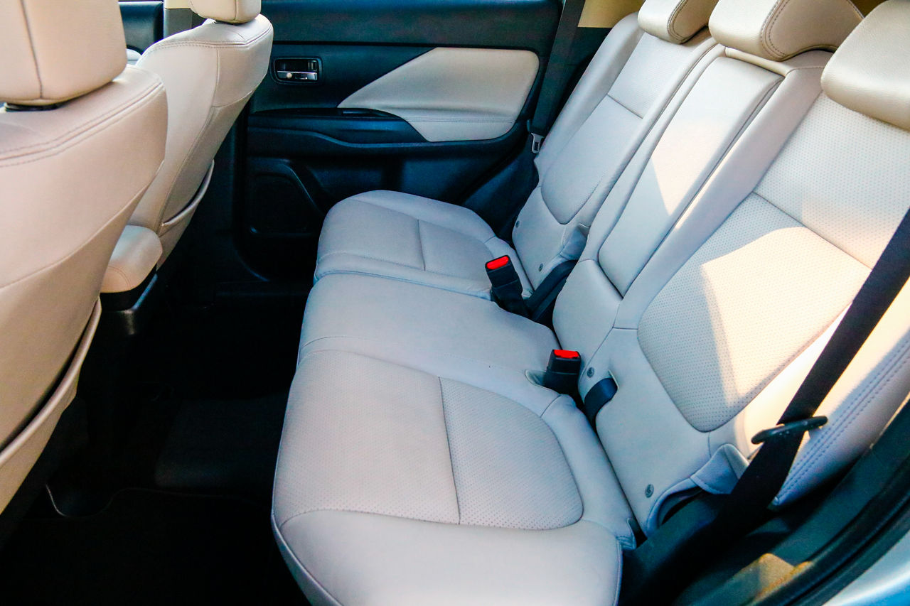 Mitsubishi Outlander foto 7