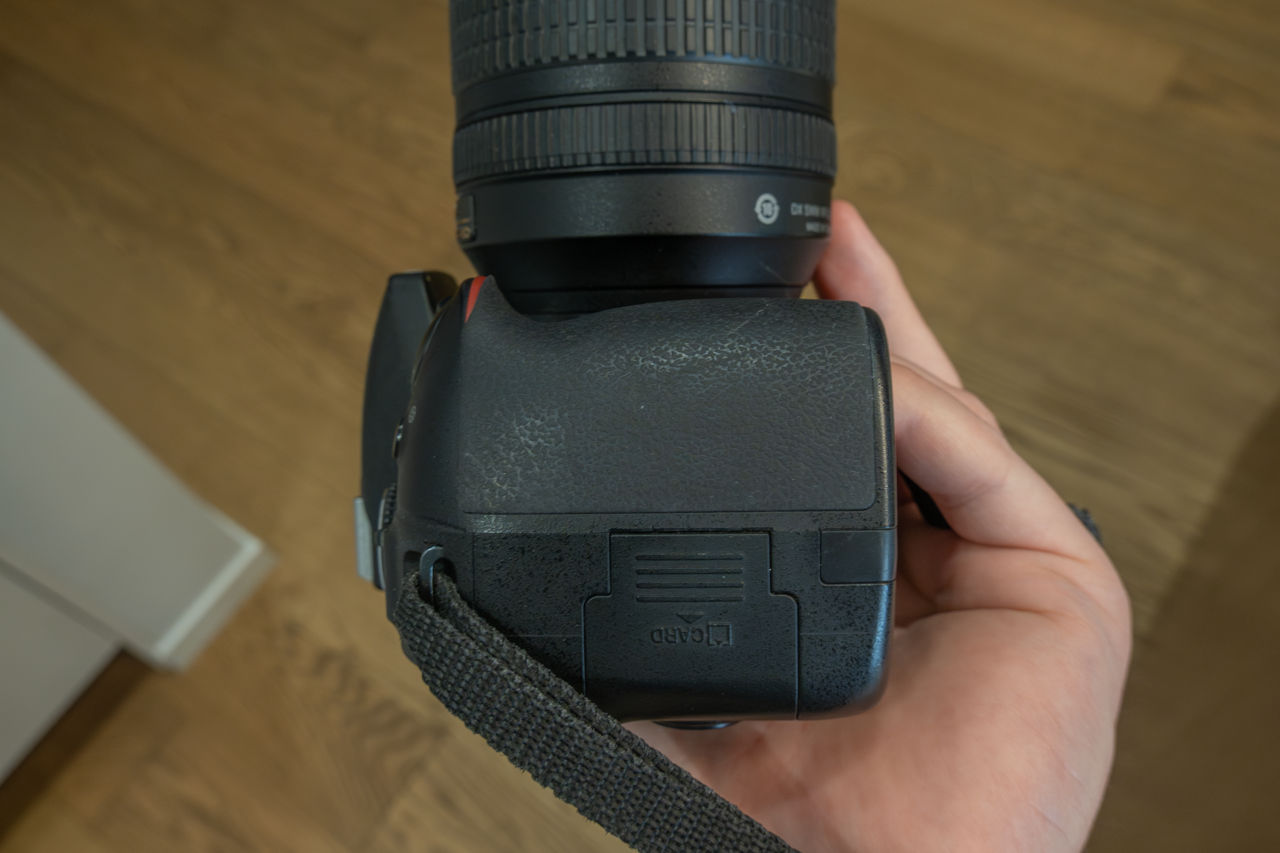 Nikon D5300 – kit complet, îngrijit cu mare atenție foto 2