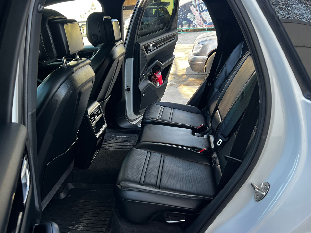Porsche Cayenne foto 14