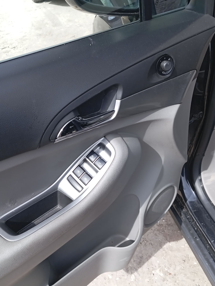 Chevrolet Orlando фото 9