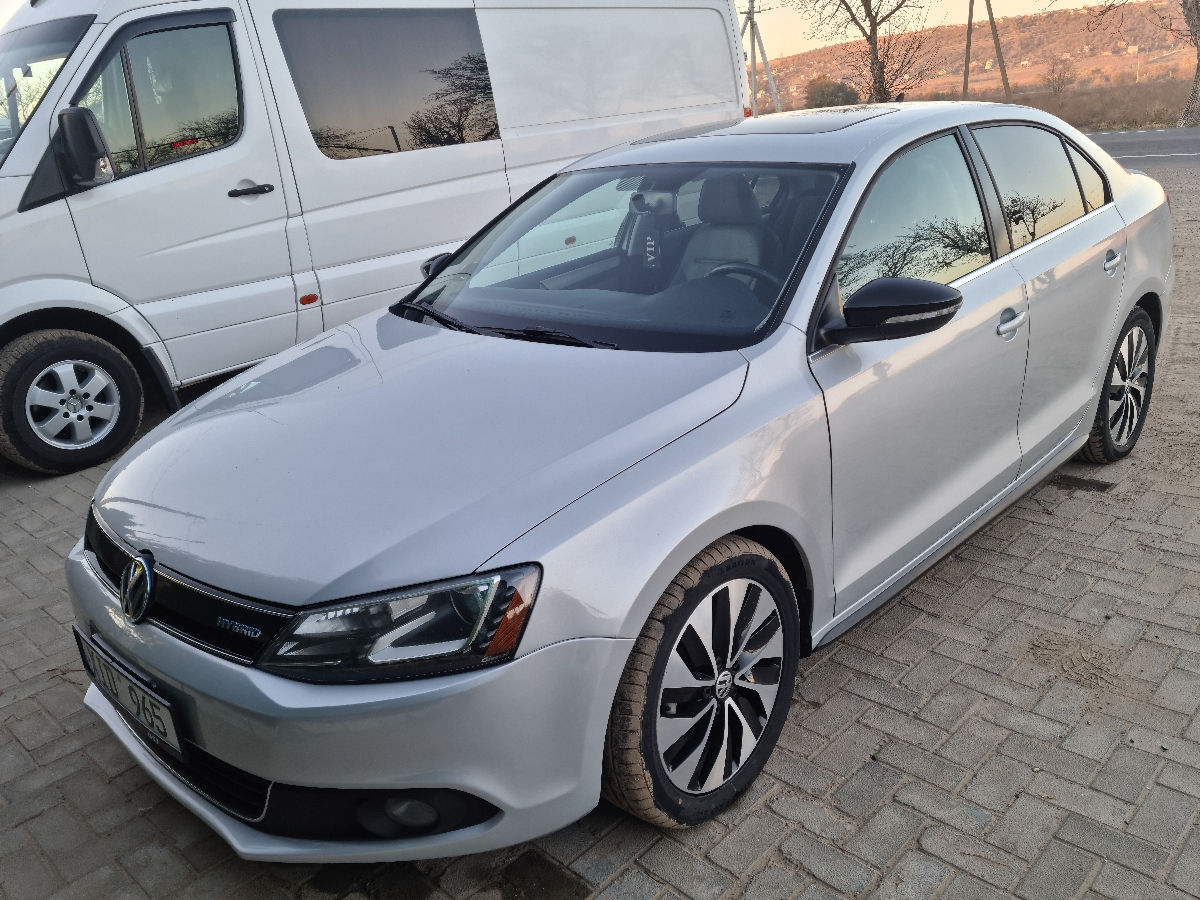 Volkswagen Jetta foto 1