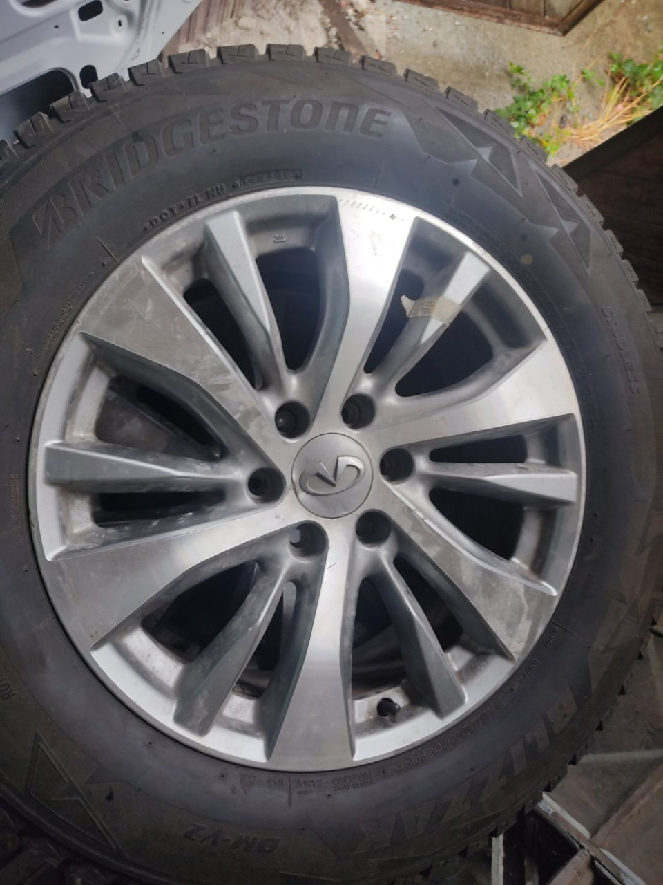Диски infiniti r20