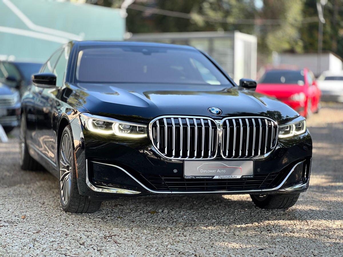 BMW 7 Series foto 0