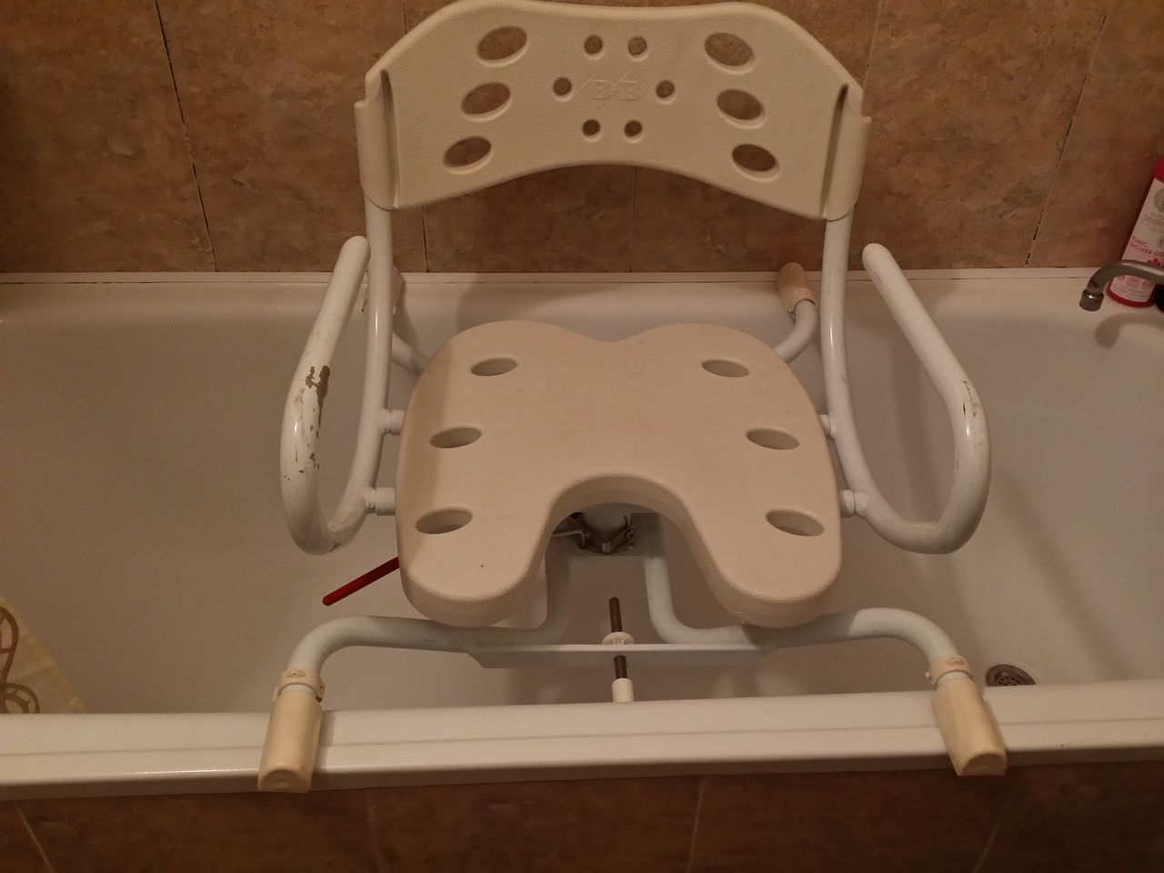 кресло поворотное для ванны для пожилых людей