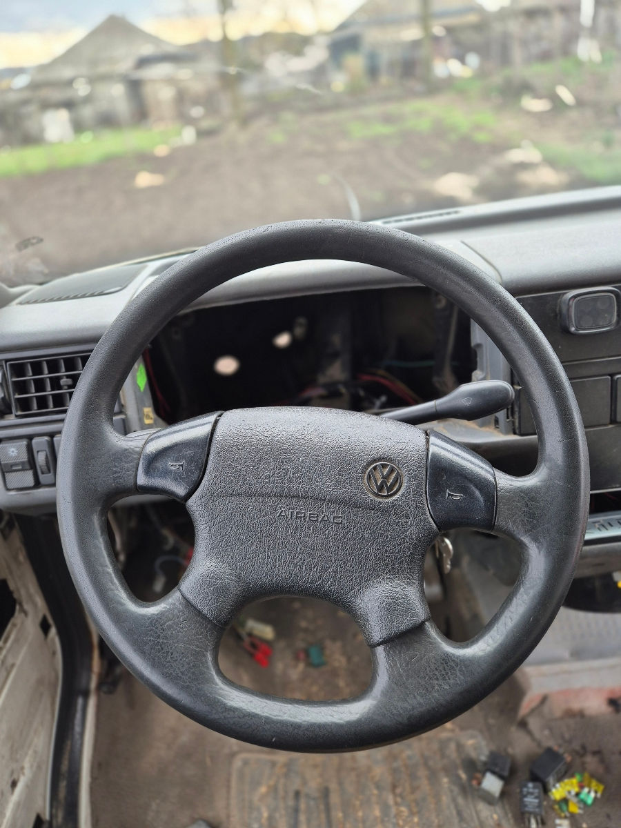 T4  1.9 Disel piese  T 4 1992 foto 3
