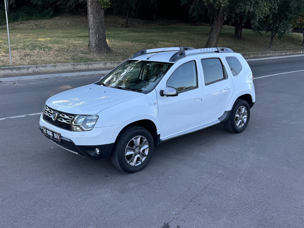 Dacia Duster foto 0