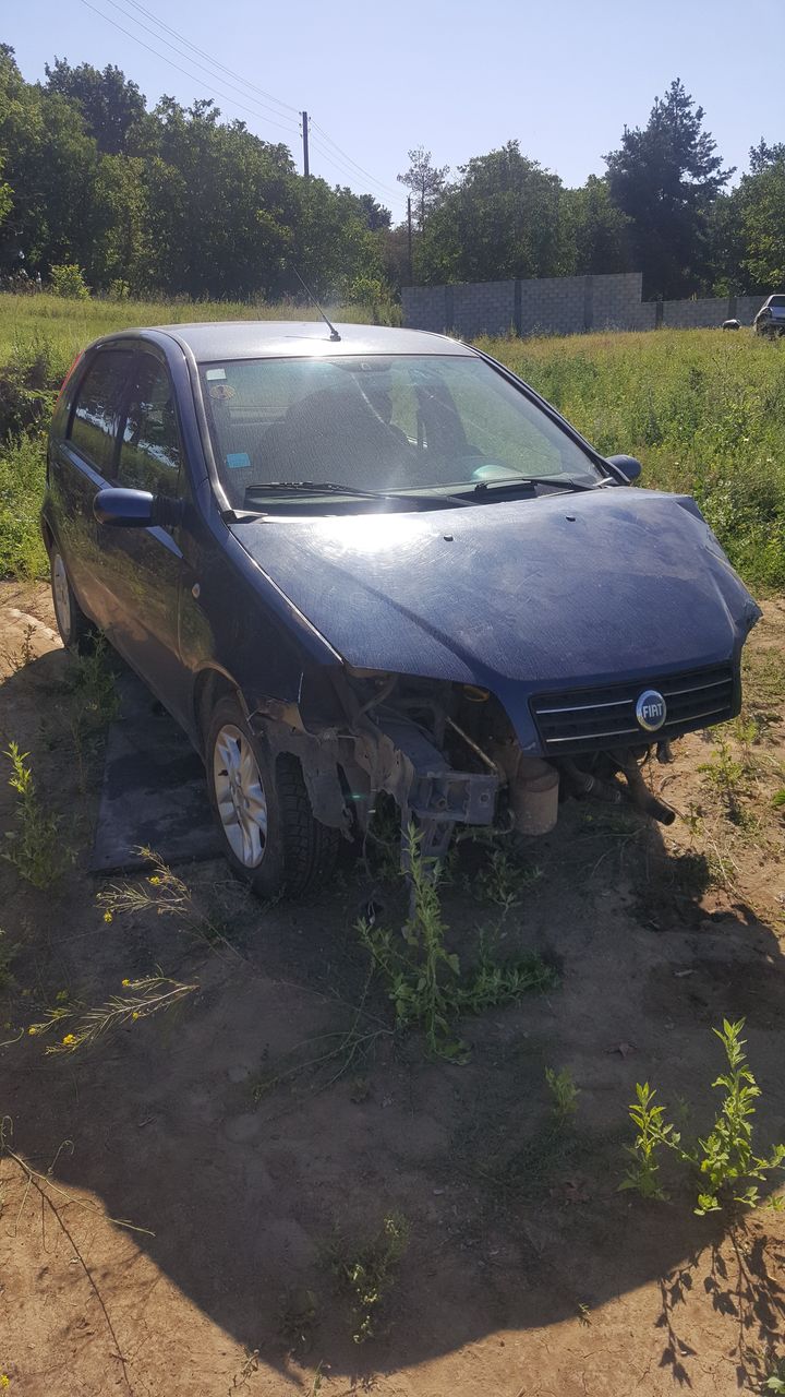 Dezmembrez Fiat. foto 3
