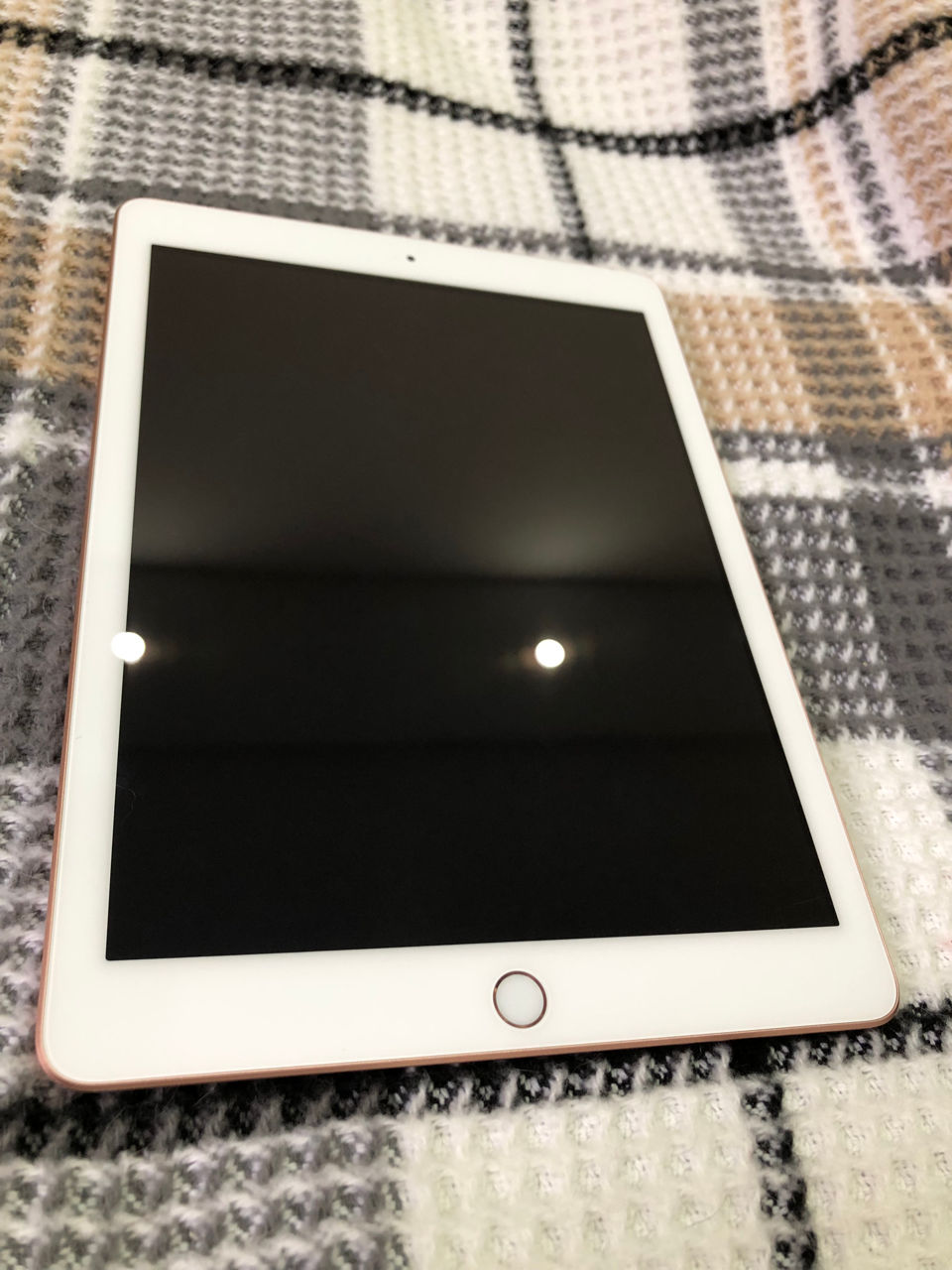 Продаю айпад