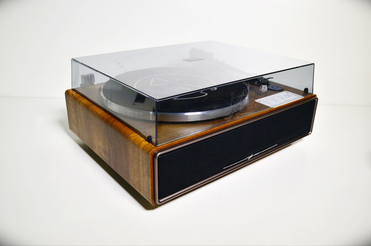 1 BY ONE - HP-H009 High Fidelity Belt Drive Turntable фото 8