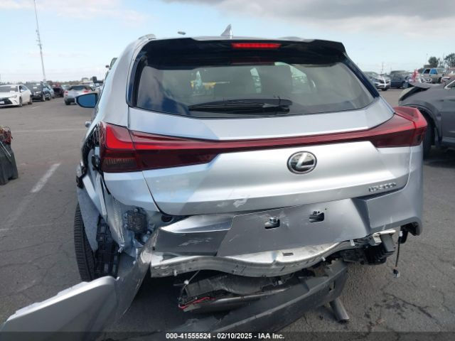 Lexus UX foto 5