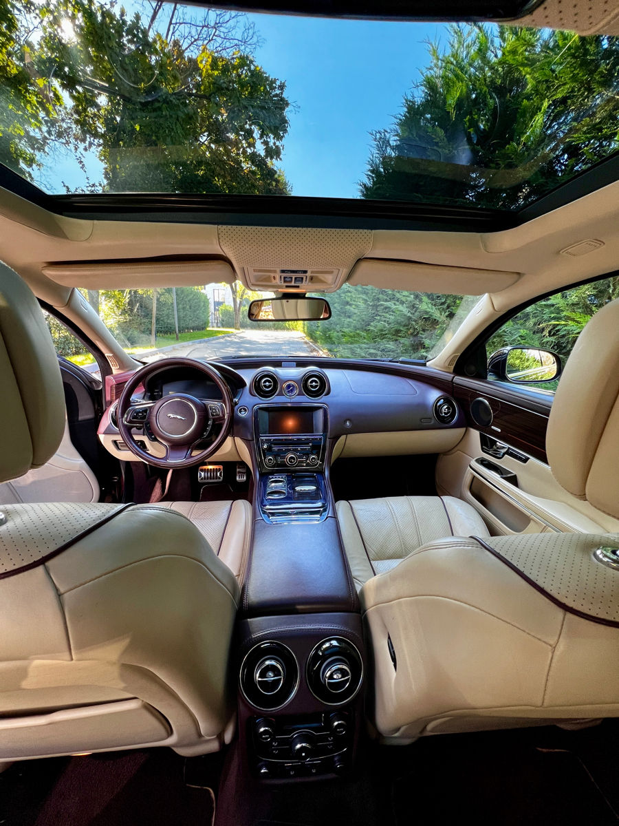 Jaguar XJ фото 4