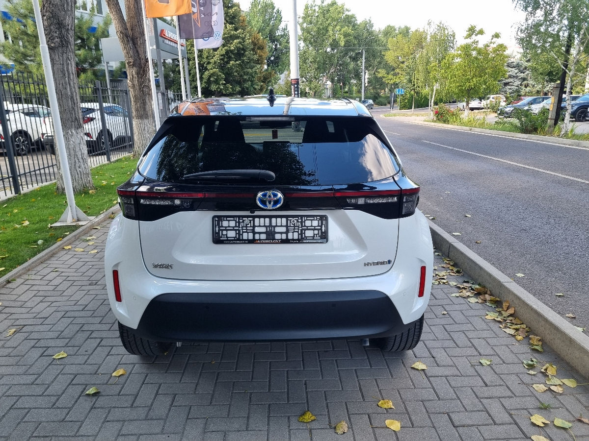 Toyota Yaris Cross 2023 photo 6