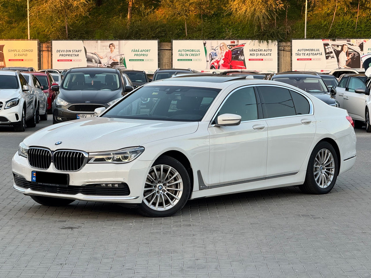 BMW 7 Series foto 2