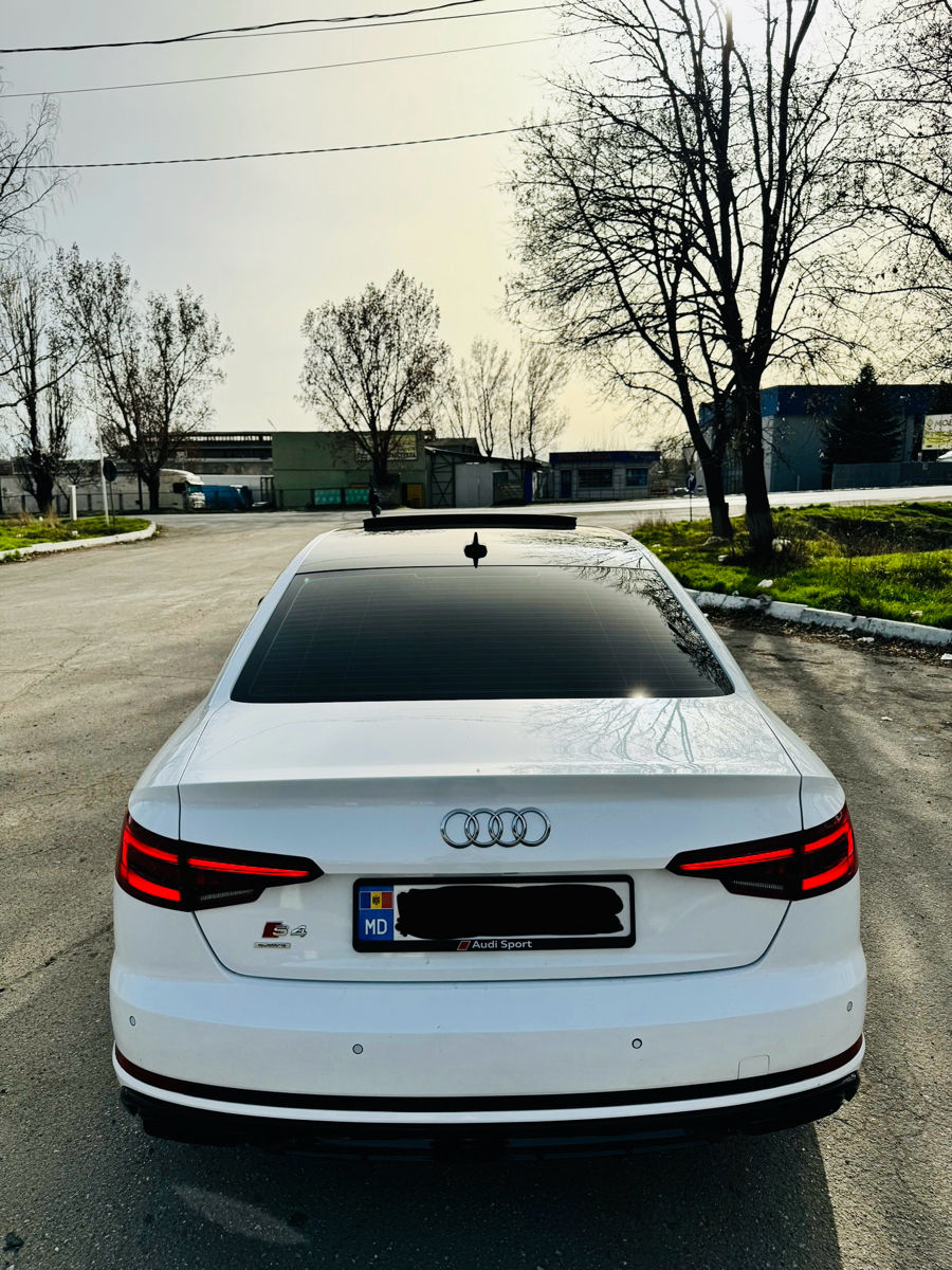 Audi A4 foto 3