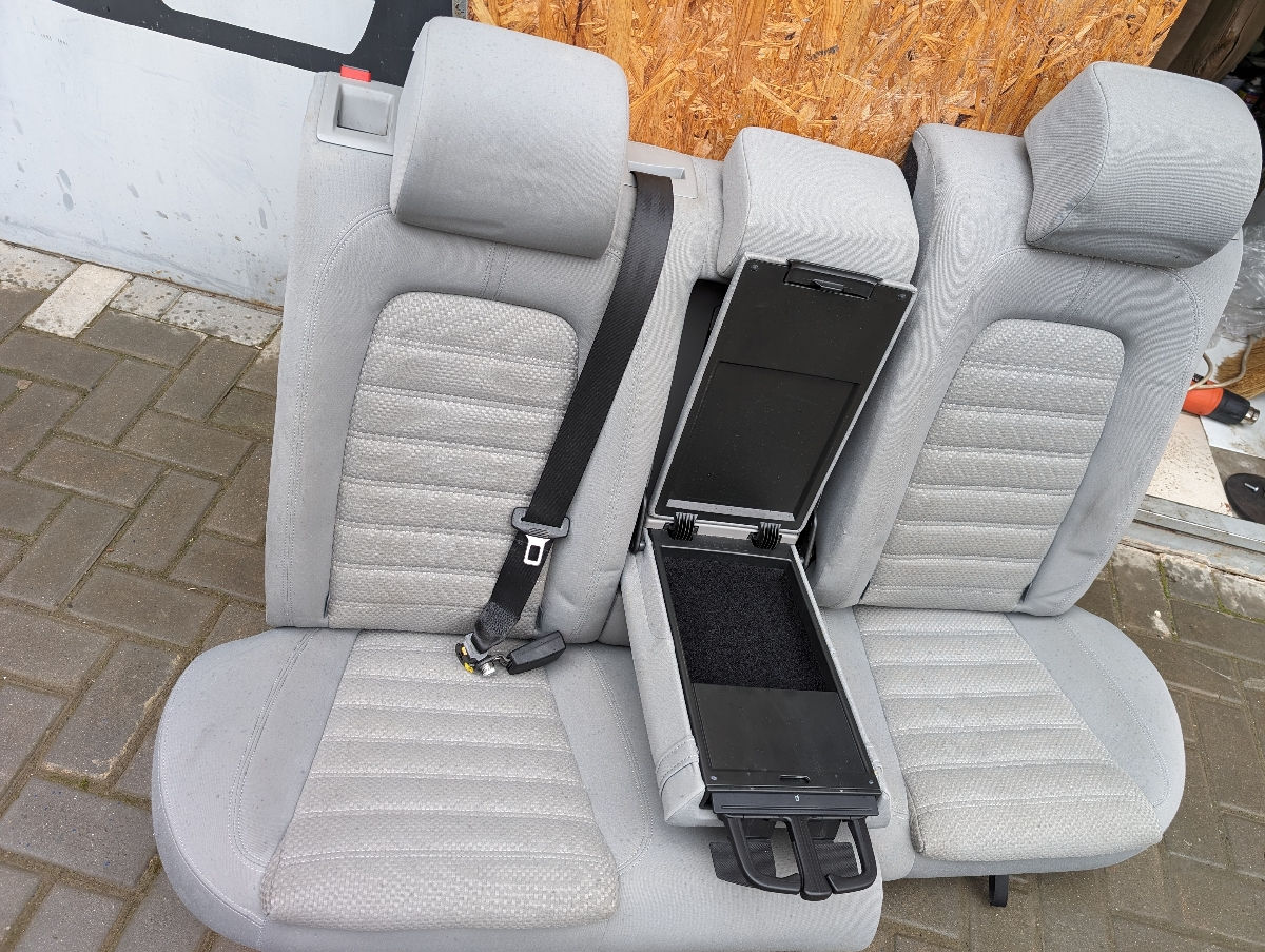 Vw Passat B6 salon foto 4