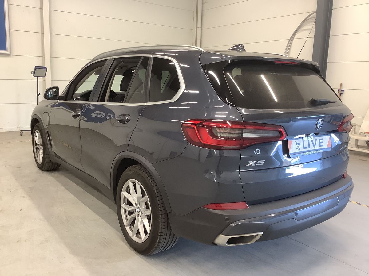 BMW X5 foto 2