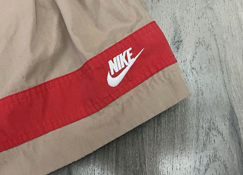 Vintage Nike Jim Courier Tennis Shorts 80s – редкая находка для коллекционеров и ценителей стиля фото 1