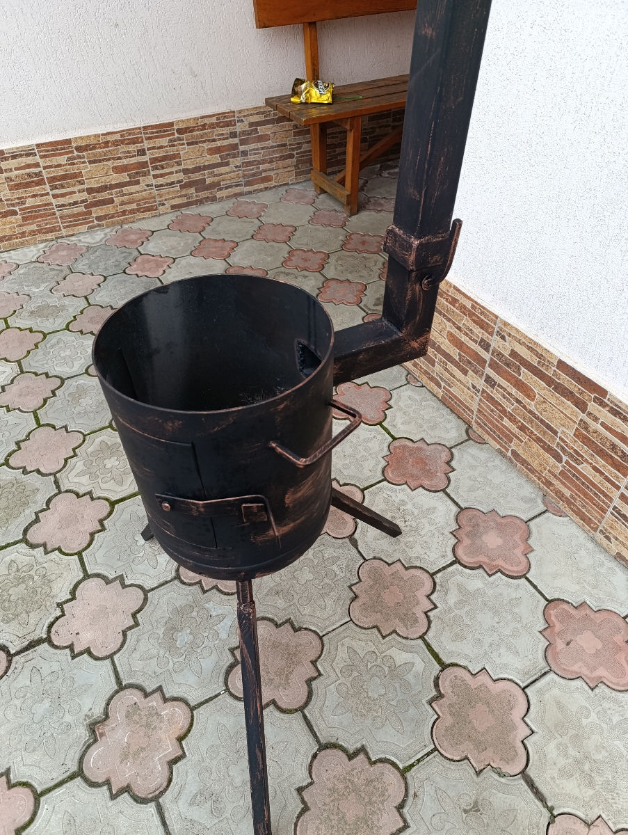 Продам мангал под казан из баллона огнём порно краска съёмные ножки 1.500л foto 4