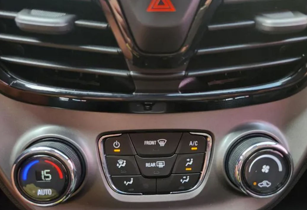 Chevrolet Spark фото 10