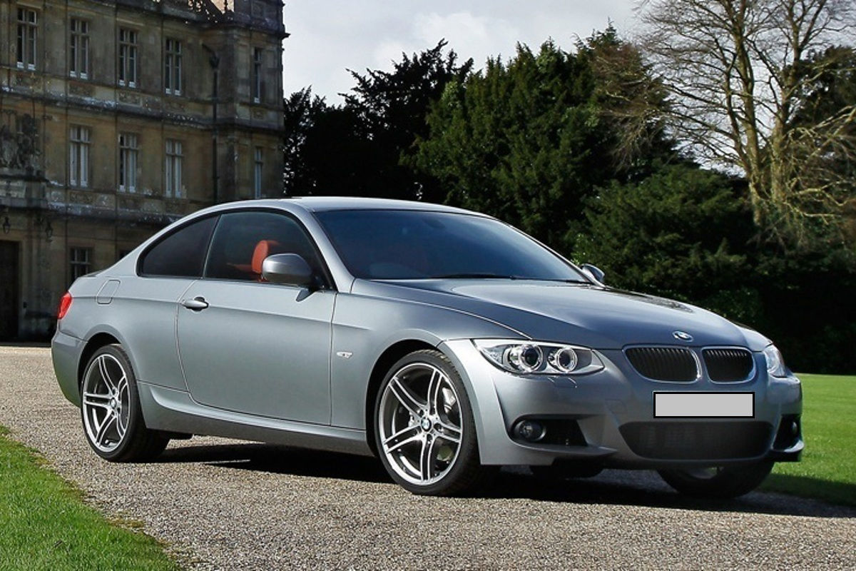 BMW 3 Series foto 8