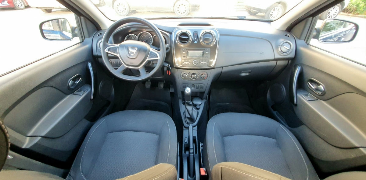 Dacia Logan foto 5