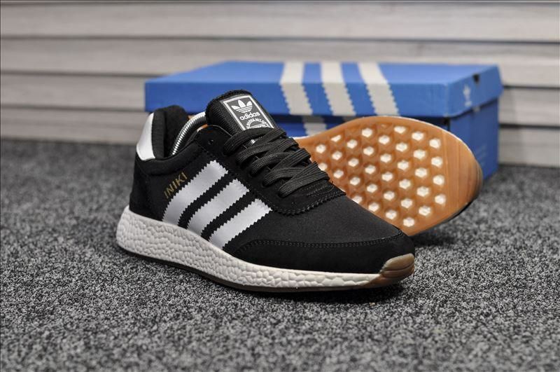 Adidas cheap iniki pret