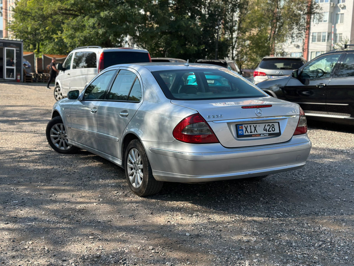 Mercedes E-Class foto 3