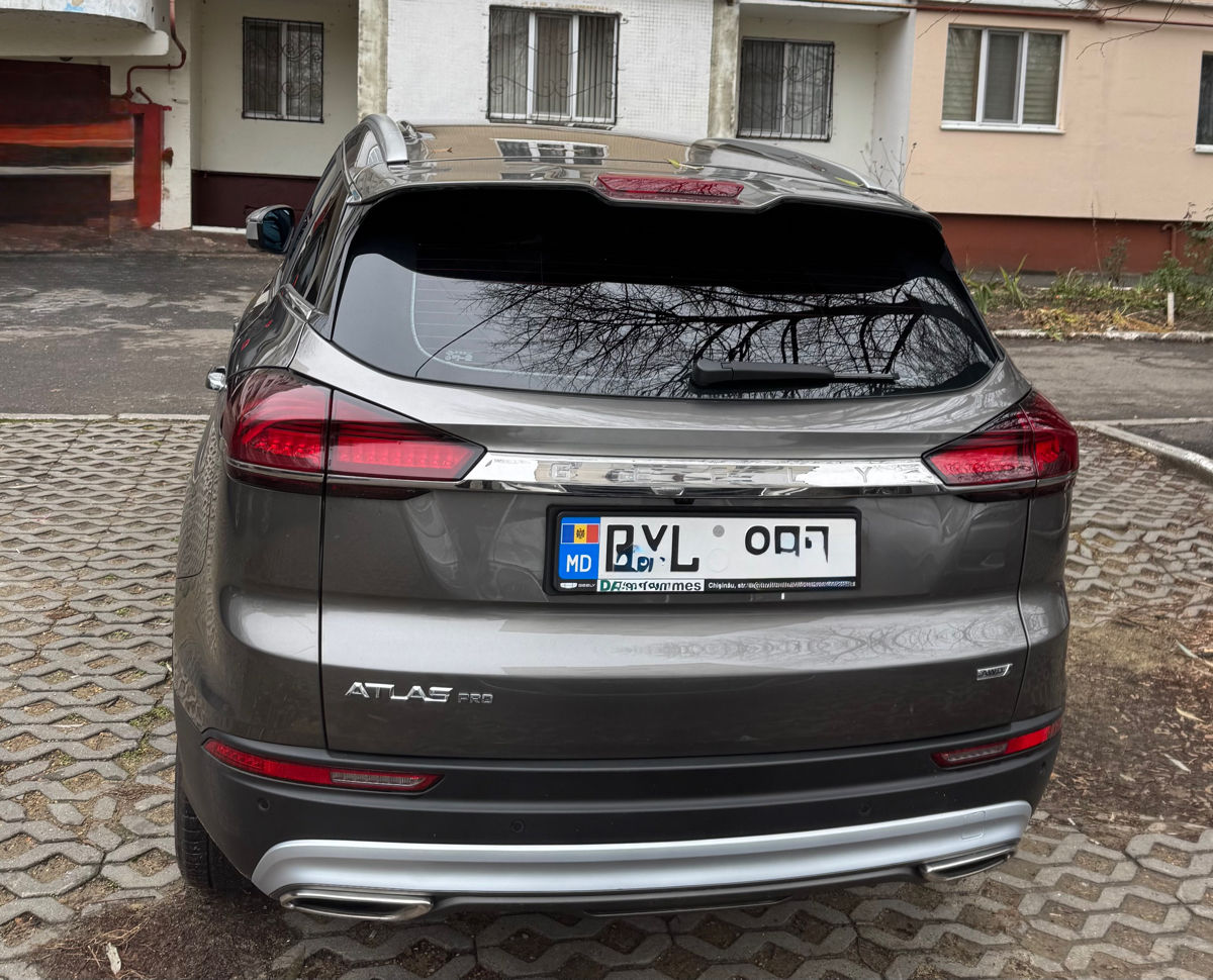 Geely Atlas Pro foto 3